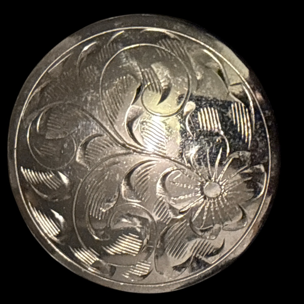 Elegant Vintage Etched Silver Floral Brooch 925 stamped